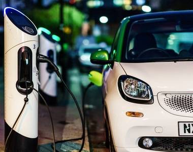 Cash boost for wireless electric car charging