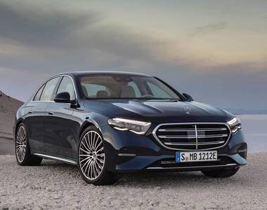 mercedes_eclass_1