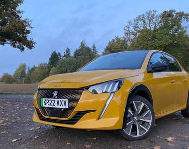peugeot_e208-13