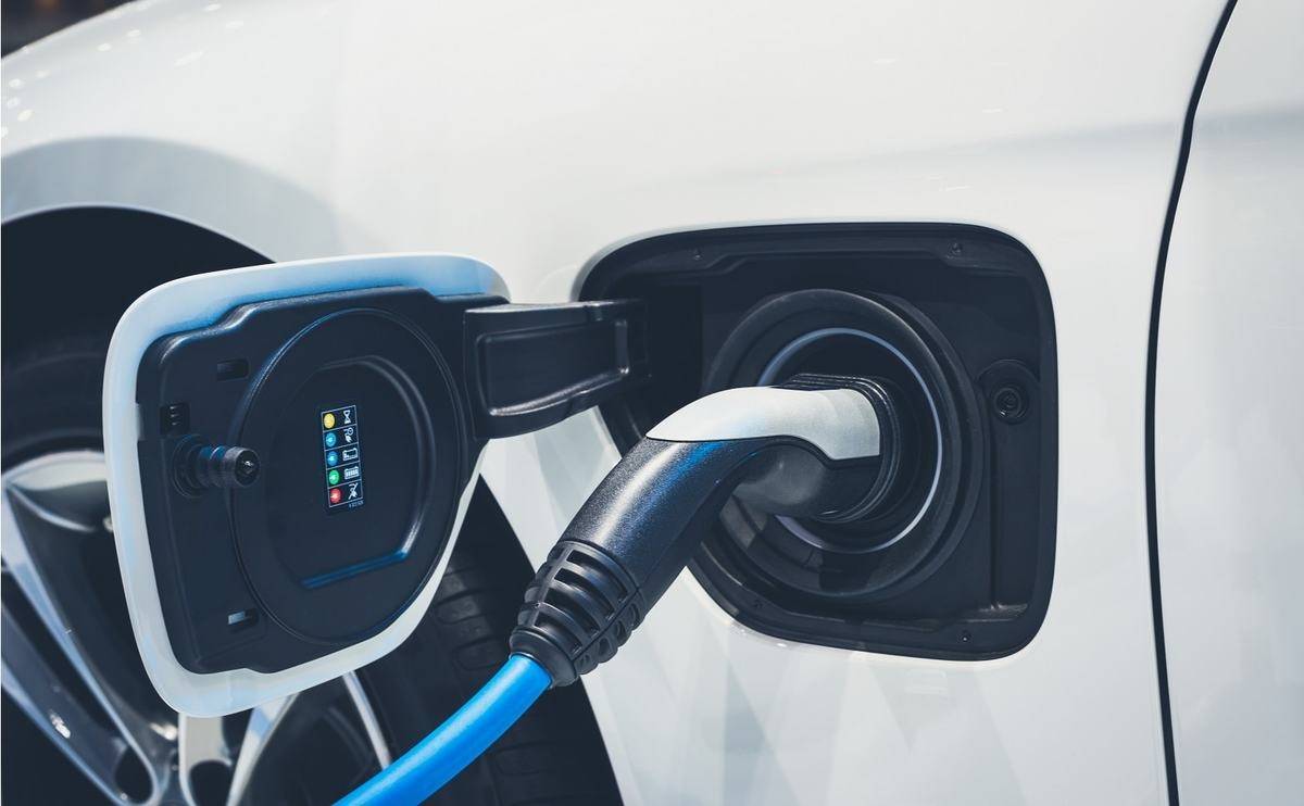 Cost to charge electric cars could be significantly increased at peak times