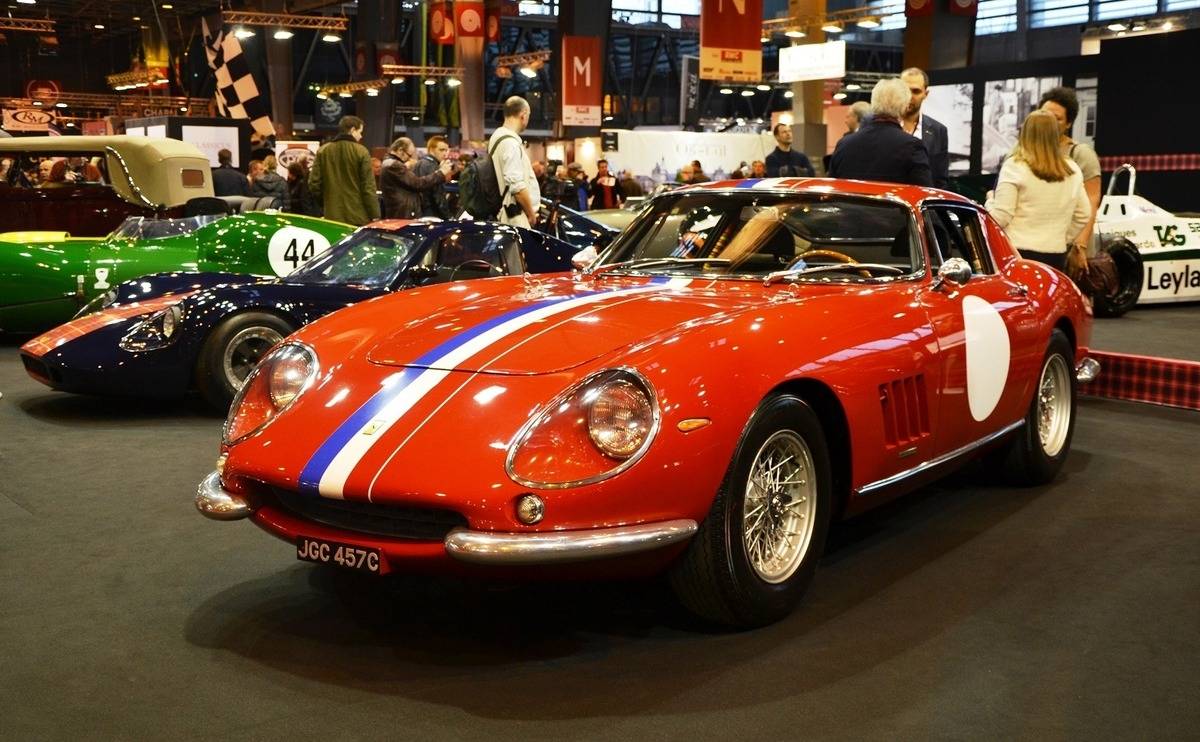 Selling your vehicle at an auction house