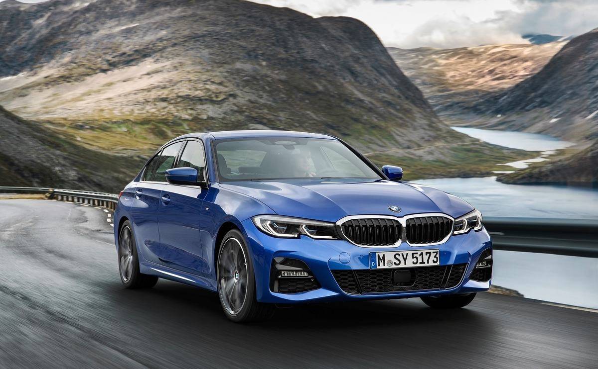 We review the 2018 BMW 3 Series saloon - Looks