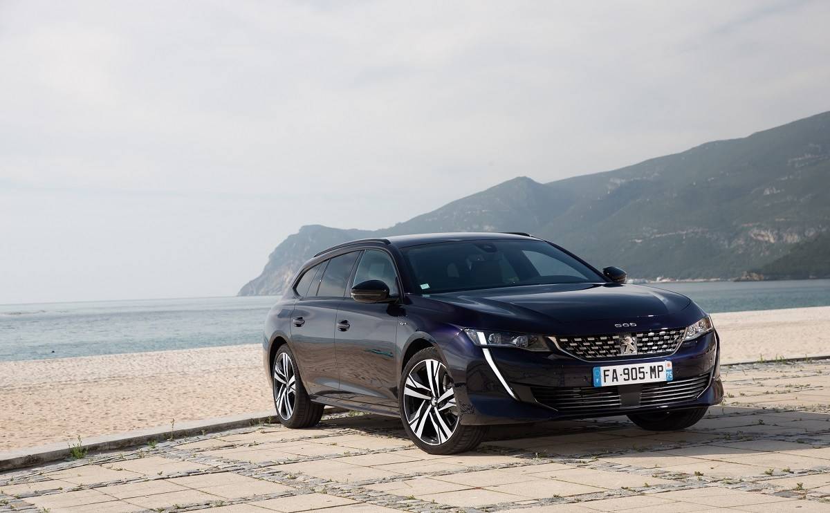 We Review the Peugeot 508 SW