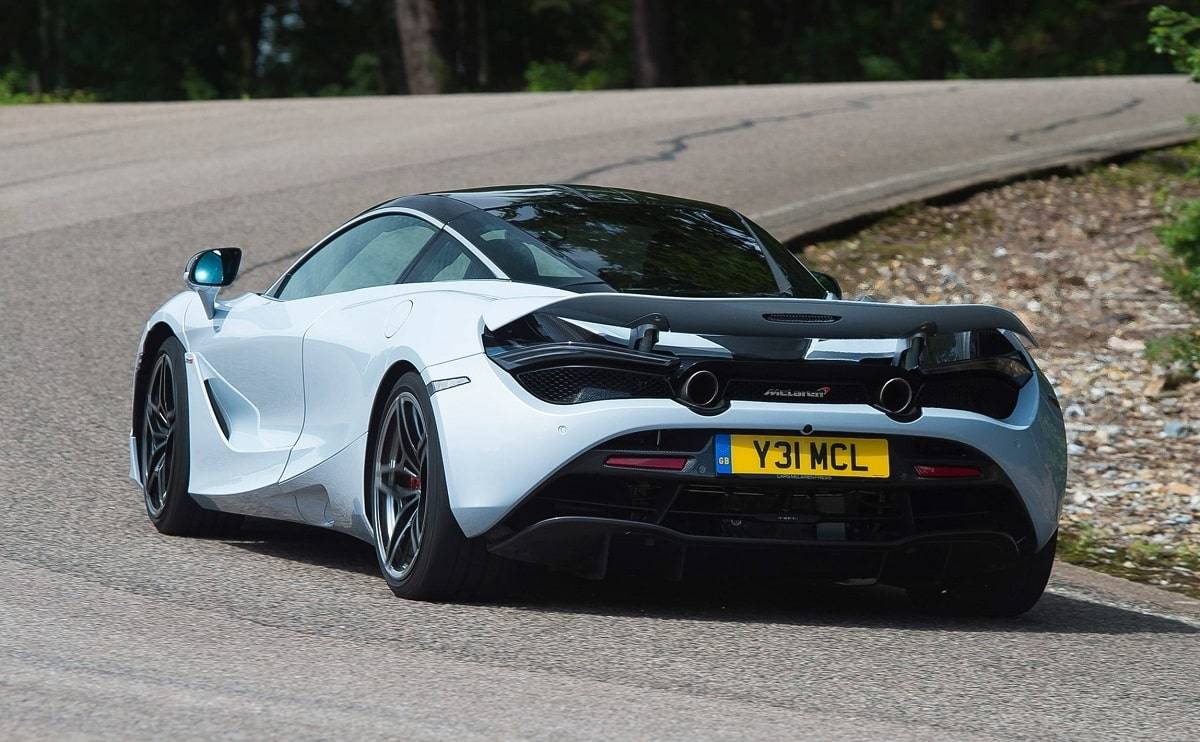 We review the 2019 McLaren 720S