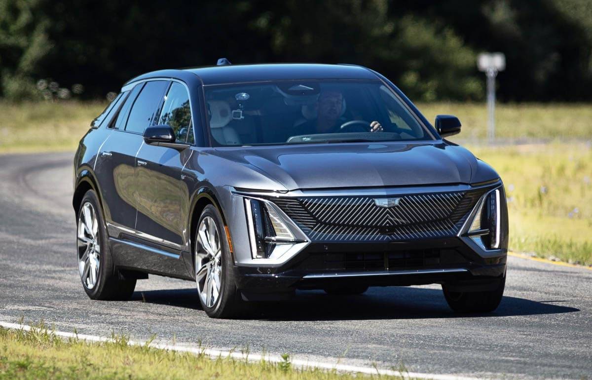 cadillac_lyriq