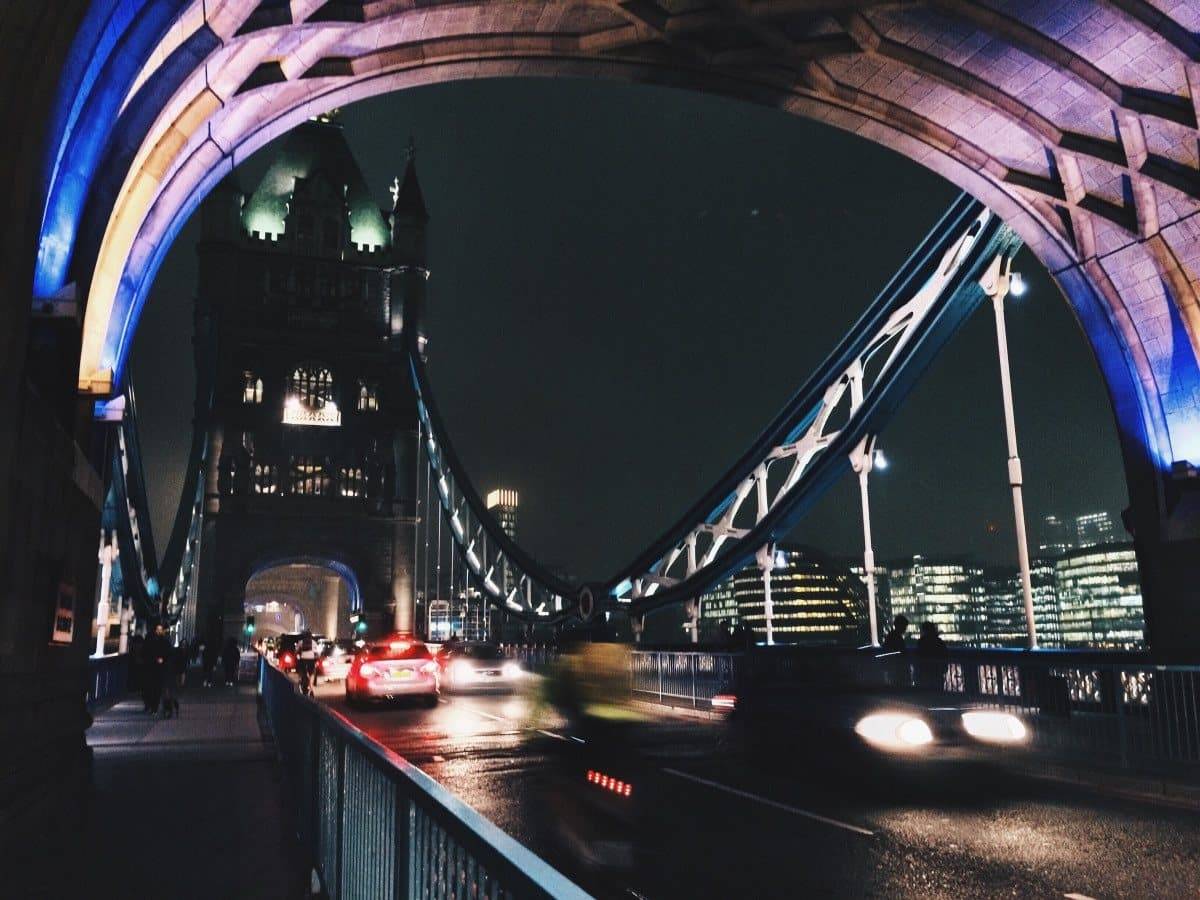 Cars with emissions in London